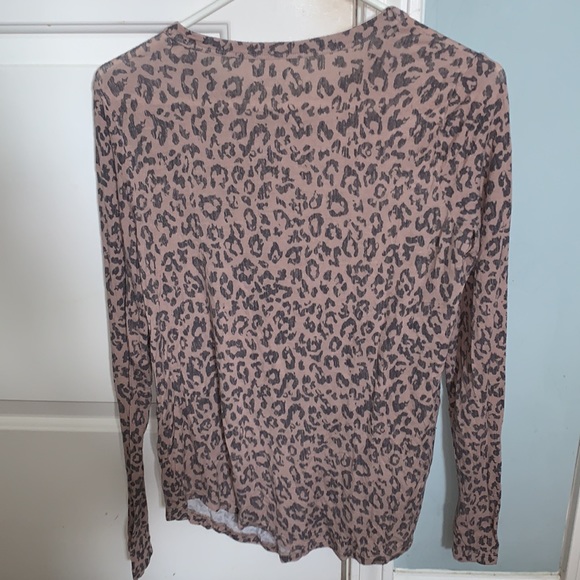Women’s leopard print top - Picture 2 of 5